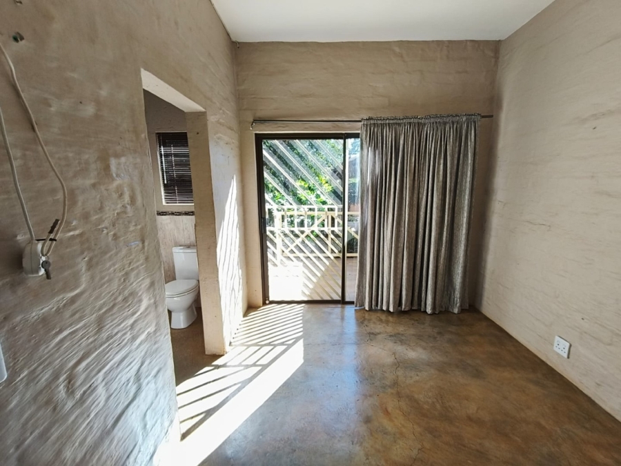 5 Bedroom Property for Sale in Mooinooi North West